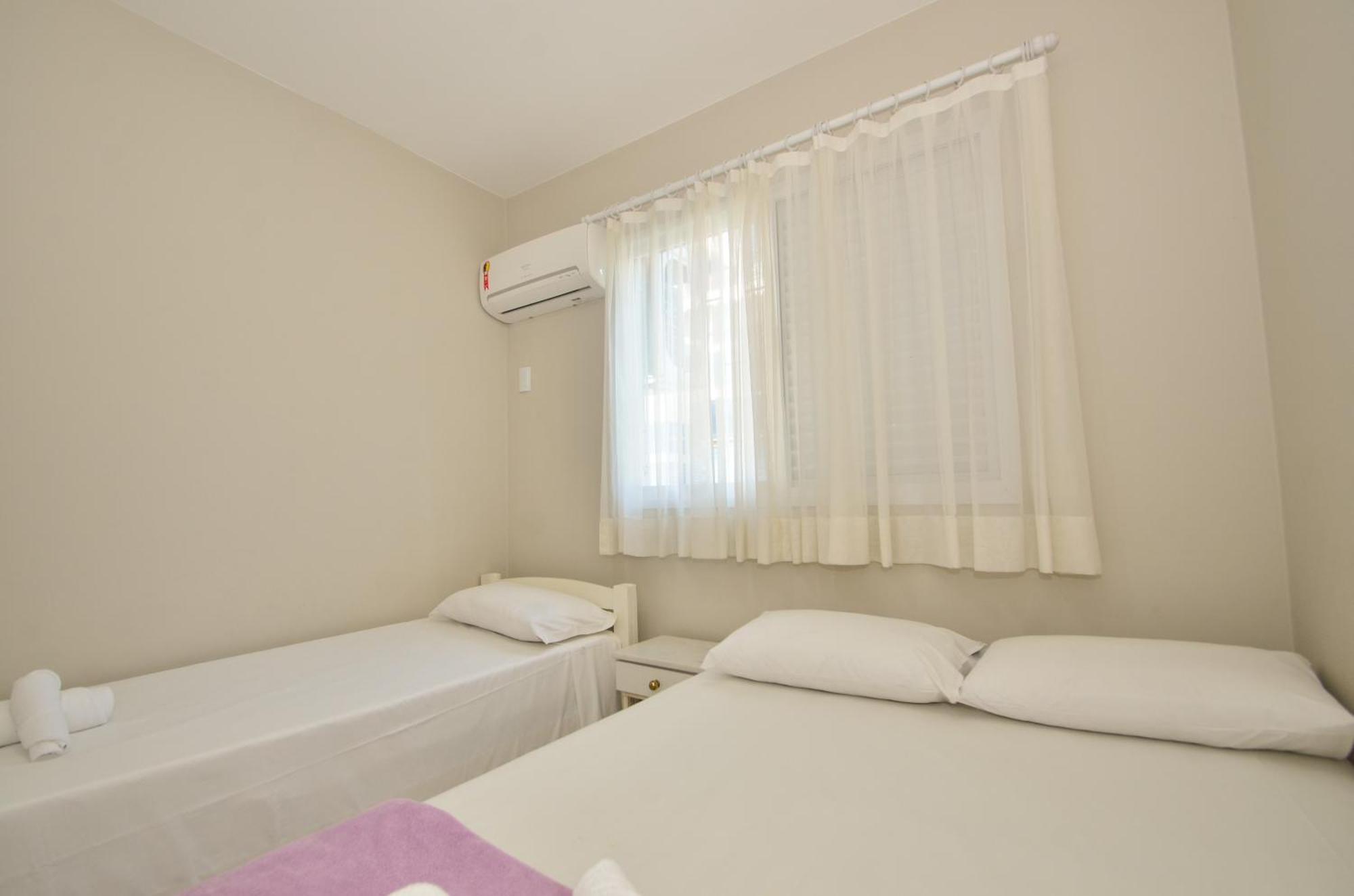 Agua Azul, Condominio 1 Quadra Da Praia Brava N396 Florianopolis Exterior photo